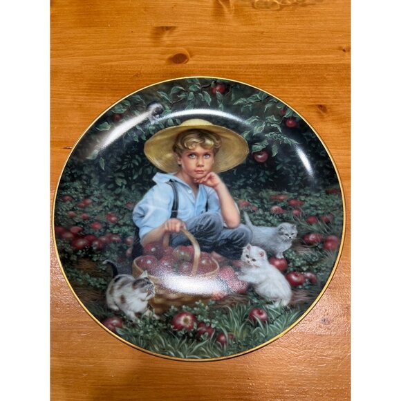 Sandra Kuck Collector Plate, Under The Apple Tree  Reco 1988 Collection - Picture 1 of 3